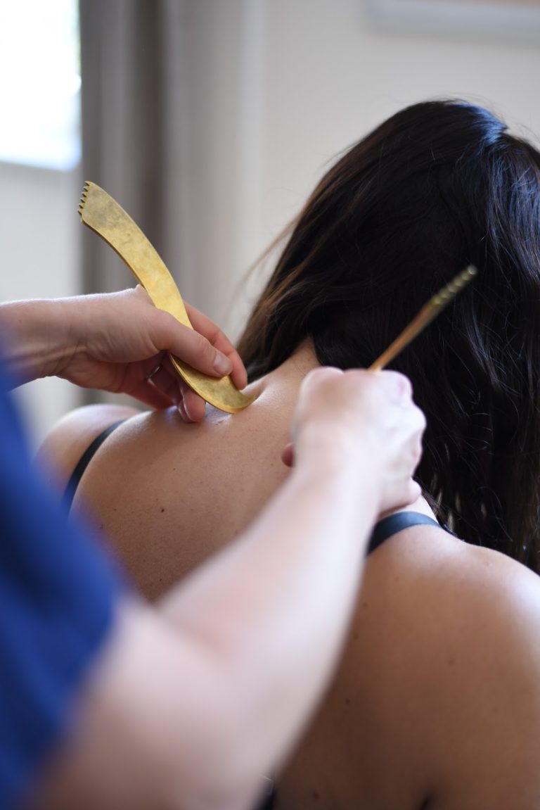 Read more about the article Terapia manualna – skuteczna metoda leczenia bólu i zaburzeń ruchu